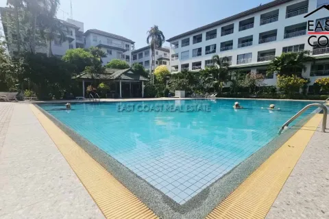 Condominio de 2 dormitorios en Jomtien Beach, Pattaya, Tailandia № 212723 - foto 20