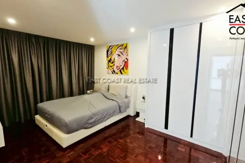 Condominio de 3 dormitorios en Jomtien Beach, Pattaya, Tailandia № 212720 - foto 19