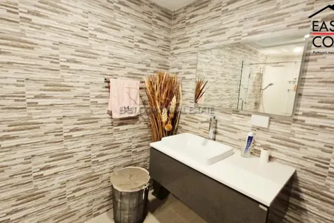 Condominio de 3 dormitorios en Jomtien Beach, Pattaya, Tailandia № 212720 - foto 23
