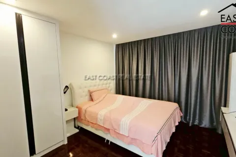 Condominio de 3 dormitorios en Jomtien Beach, Pattaya, Tailandia № 212720 - foto 16