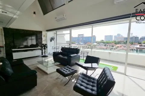 Condominio de 3 dormitorios en Jomtien Beach, Pattaya, Tailandia № 212720 - foto 8