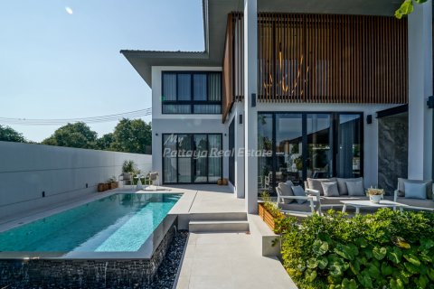 Maison à Pattaya, Thaïlande 4 chambres № 155428 - photo 2