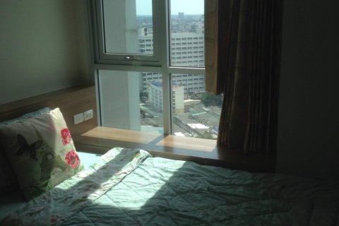 Condo in Sathon, Bangkok, Thailand, 2 bedrooms  № 149340 - photo 5