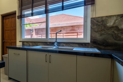 Villa in Pattaya, Thailand 6 bedrooms № 149341 - photo 13