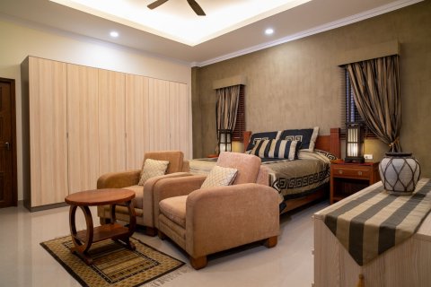 Villa in Pattaya, Thailand 6 bedrooms № 149341 - photo 15