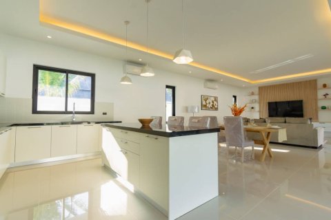 Вилла в Хуа Хине, Таиланд с 3 спальнями № 173057 - фото 8