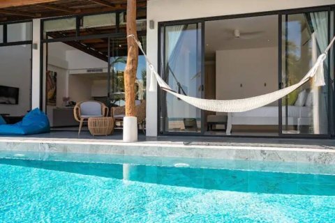 Вилла в Сураттхани, Таиланд с 5 спальнями  № 173055 - фото 3