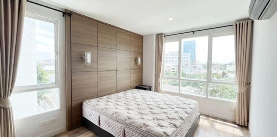 Condo à Phaya Thai, Bangkok, Thaïlande, 2 chambres  № 163418