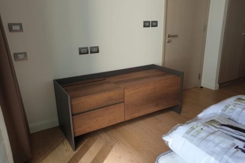 Кондоминиум с 2 спальнями в Кхлонг Сане, Бангкок, Таиланд № 163415 - фото 9