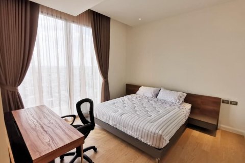 Кондоминиум с 2 спальнями в Кхлонг Сане, Бангкок, Таиланд № 163415 - фото 14