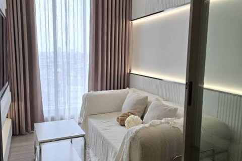 Condo in Bang Kho Laem, Bangkok, Thailand, 1 bedroom  № 173022 - photo 2