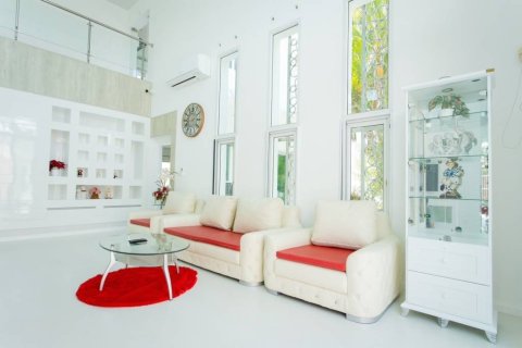 Villa à Hua Hin, Thaïlande 4 chambres № 173020 - photo 6