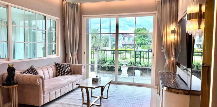 Maison à Bangkok, Thaïlande 3 chambres № 173019