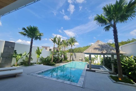 Villa in Phuket, Thailand 4 bedrooms № 160750 - photo 4