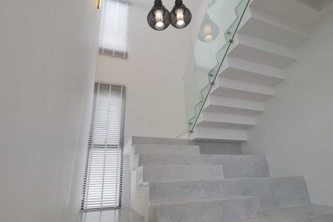 Villa in Phuket, Thailand 4 bedrooms № 160750 - photo 17