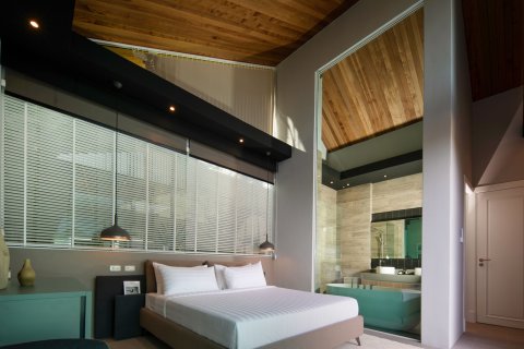 Villa in Phuket, Thailand 3 bedrooms № 160745 - photo 14