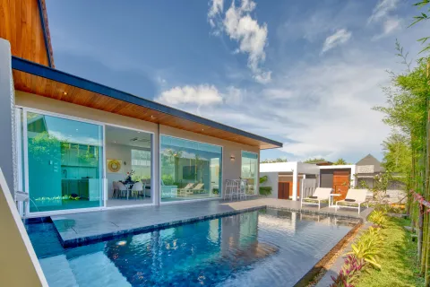 Villa in Phuket, Thailand 3 bedrooms № 160745