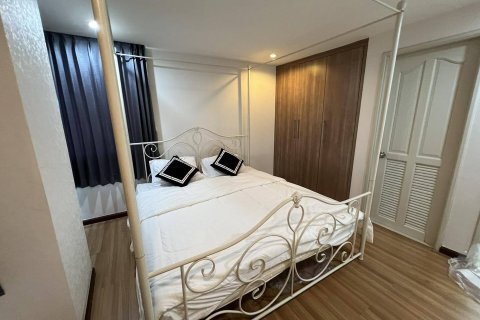 Condo in Chatuchak, Bangkok, Thailand, 3 bedrooms  № 160747 - photo 9