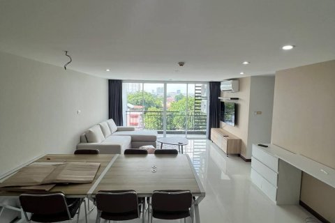 Condo in Chatuchak, Bangkok, Thailand, 3 bedrooms  № 160747 - photo 5