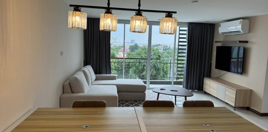 Condo in Chatuchak, Bangkok, Thailand, 3 bedrooms  № 160747