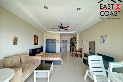 Estudio en el condominio en Jomtien Beach, Pattaya, Tailandia № 212827 - foto 2