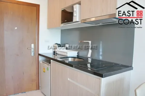 Estudio en el condominio en Jomtien Beach, Pattaya, Tailandia № 212828 - foto 6