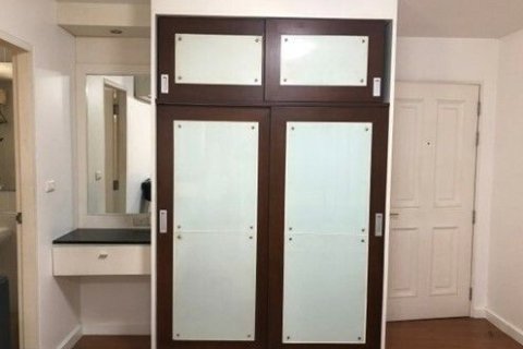 Студия в кондо в Сампхантхавонге, Бангкок, Таиланд № 142226 - фото 7