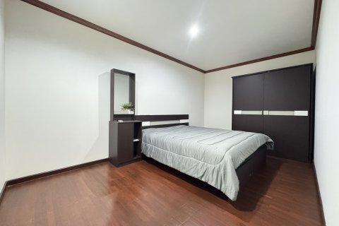 Condo à Chatuchak, Bangkok, Thaïlande, 3 chambres  № 156582 - photo 5