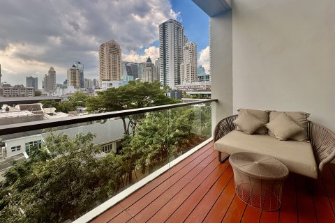 Кондоминиум с 2 спальнями в Сатхоне, Бангкок, Таиланд № 156580 - фото 15