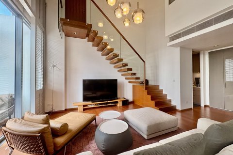 Кондоминиум с 2 спальнями в Сатхоне, Бангкок, Таиланд № 156580 - фото 16