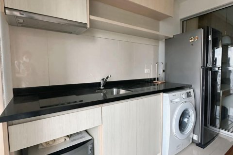 Студия в кондо в Сатхоне, Бангкок, Таиланд № 137928 - фото 9