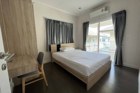 House in Phuket, Thailand 4 bedrooms № 147720 - photo 6