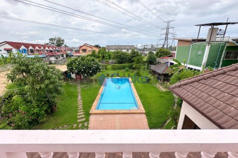 House in Pattaya, Thailand 4 bedrooms № 197100 - photo 24