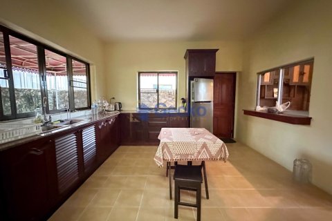 House in Pattaya, Thailand 4 bedrooms № 197100 - photo 17