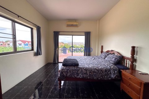 House in Pattaya, Thailand 4 bedrooms № 197100 - photo 22