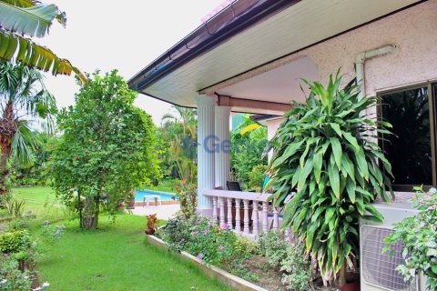 House in Pattaya, Thailand 4 bedrooms № 197100 - photo 5