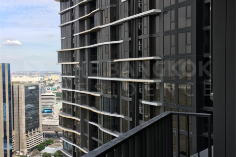 Condo in Bangkok, Thailand, 3 bedrooms  № 185199 - photo 8