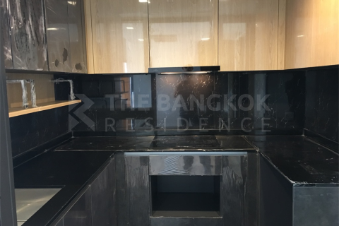 Condo in Bangkok, Thailand, 3 bedrooms  № 185199 - photo 10