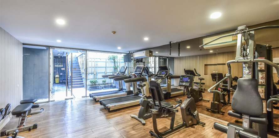 Condo à Bangkok, Thaïlande, 3 chambres  № 185195