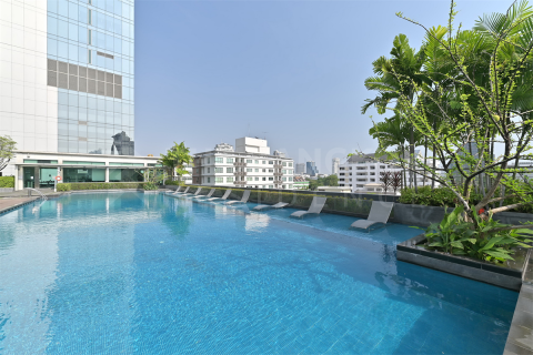 Condo in Bangkok, Thailand, 3 bedrooms № 185195