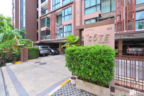 Condo in Bangkok, Thailand, 3 bedrooms № 185195 - photo 7