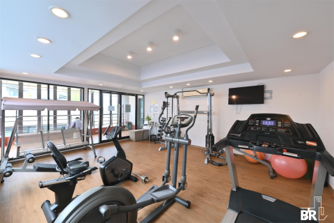 Condo in Bangkok, Thailand, 3 bedrooms № 185195 - photo 3