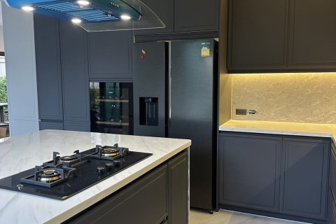 House in Phuket, Thailand 3 bedrooms № 156463 - photo 15