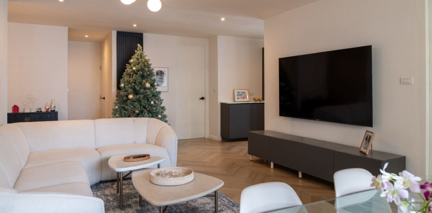 Condo in Watthana, Bangkok, Thailand, 2 bedrooms № 156465