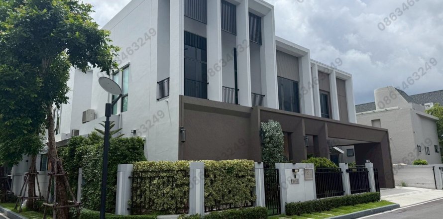 Maison à Bang Kruai, Thaïlande 3 chambres № 156460