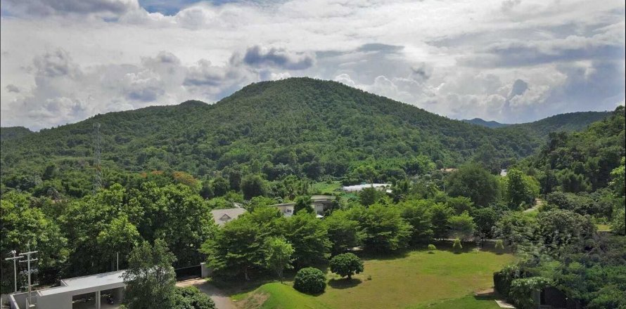 Terrain à Hang Dong, Thaïlande 2820 m2 № 156461