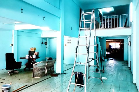 Таунхаус в Бурираме, Таиланд с 4 спальнями  № 167306 - фото 5