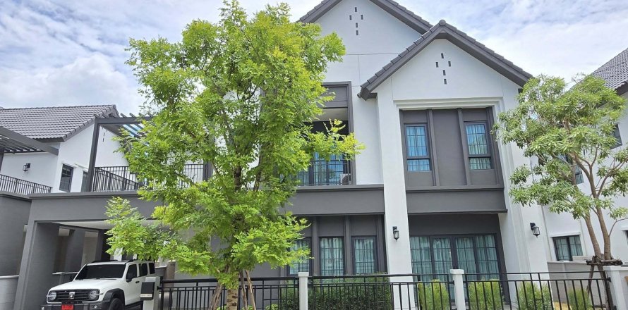 Дом в Банг Каео, Таиланд с 4 спальнями  № 167304