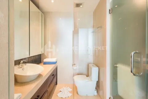 Condo in Phuket, Thailand, 2 bedrooms  № 153920 - photo 11