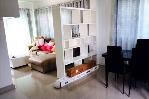 House in Pattaya, Thailand 3 bedrooms № 157679 - photo 5